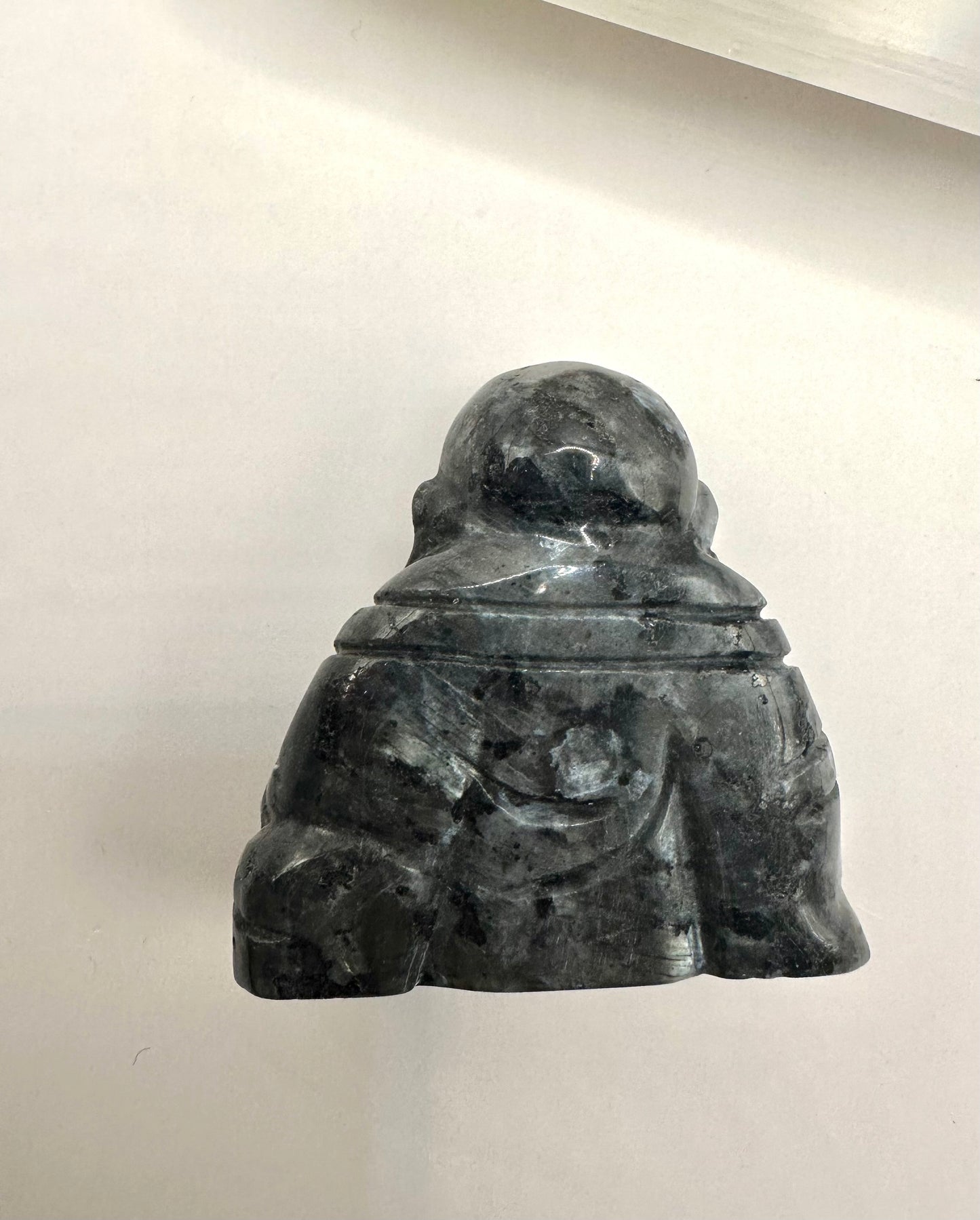 ラブラドライトブッダ