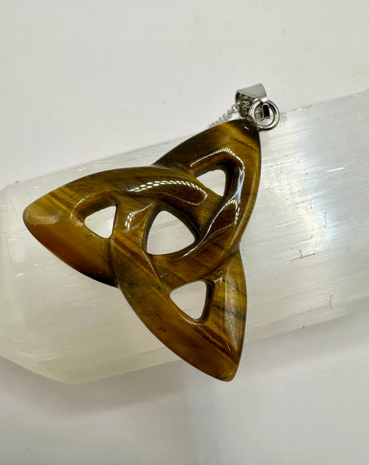 タイガーアイケルティックノットネックレス(チェーン付)