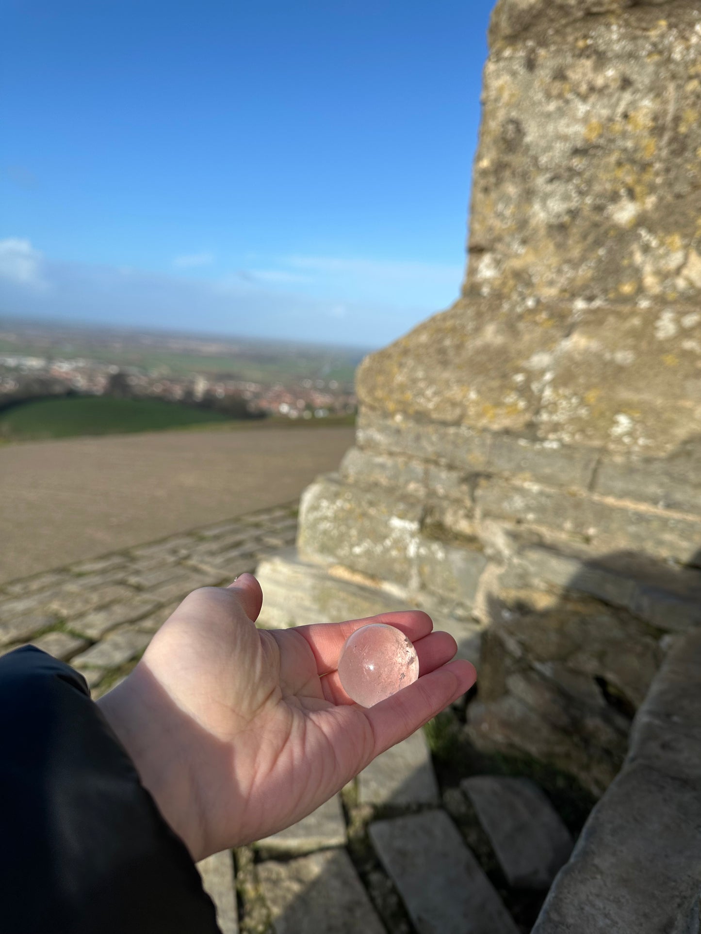 【送料込】聖地イギリスグラストンベリーのエネルギー調整済水晶30mm