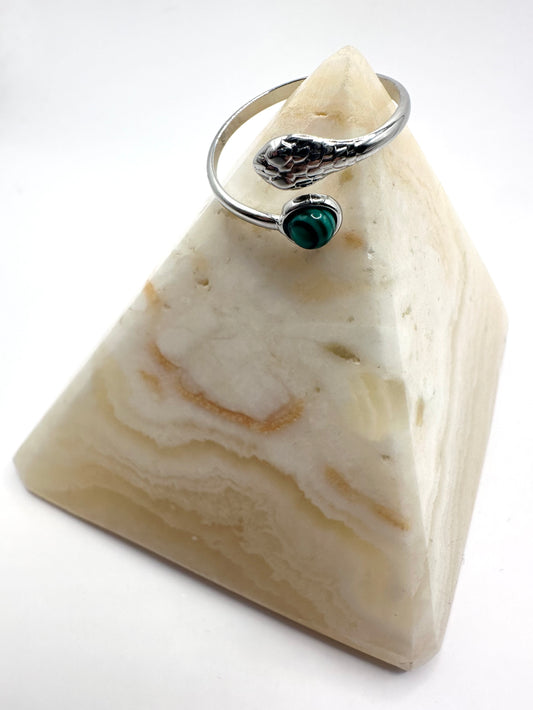 【スペイン発・全世界送料無料】リングへび調整可能リングUSサイズ６＋調整可能