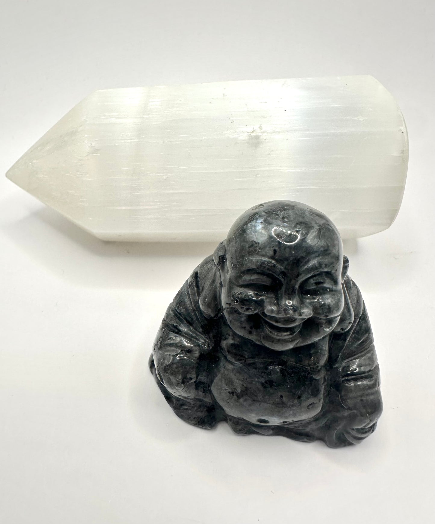 ラブラドライトブッダ